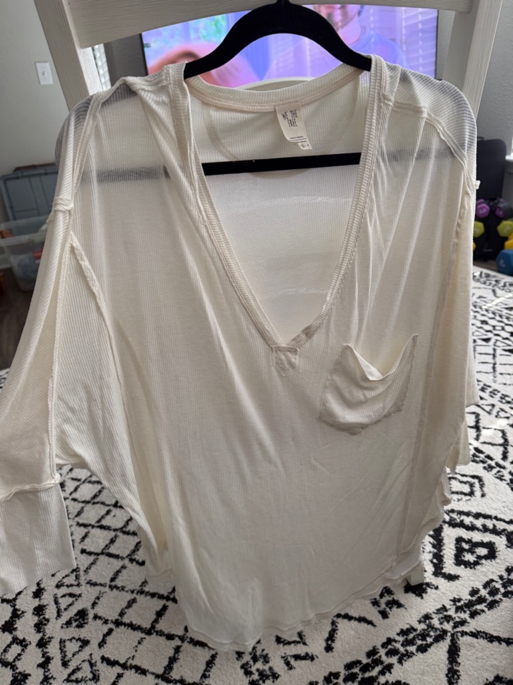 We The Free Lightweight Cream V-Neck Short Sleeve Tee